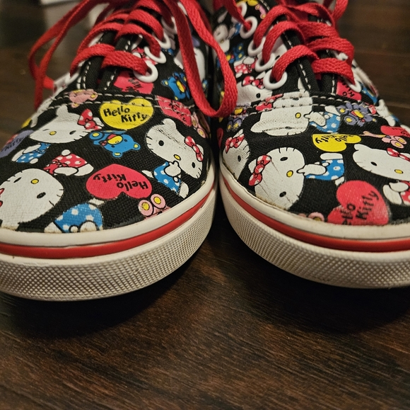 Hello Kitty Vans * - Picture 5 of 9